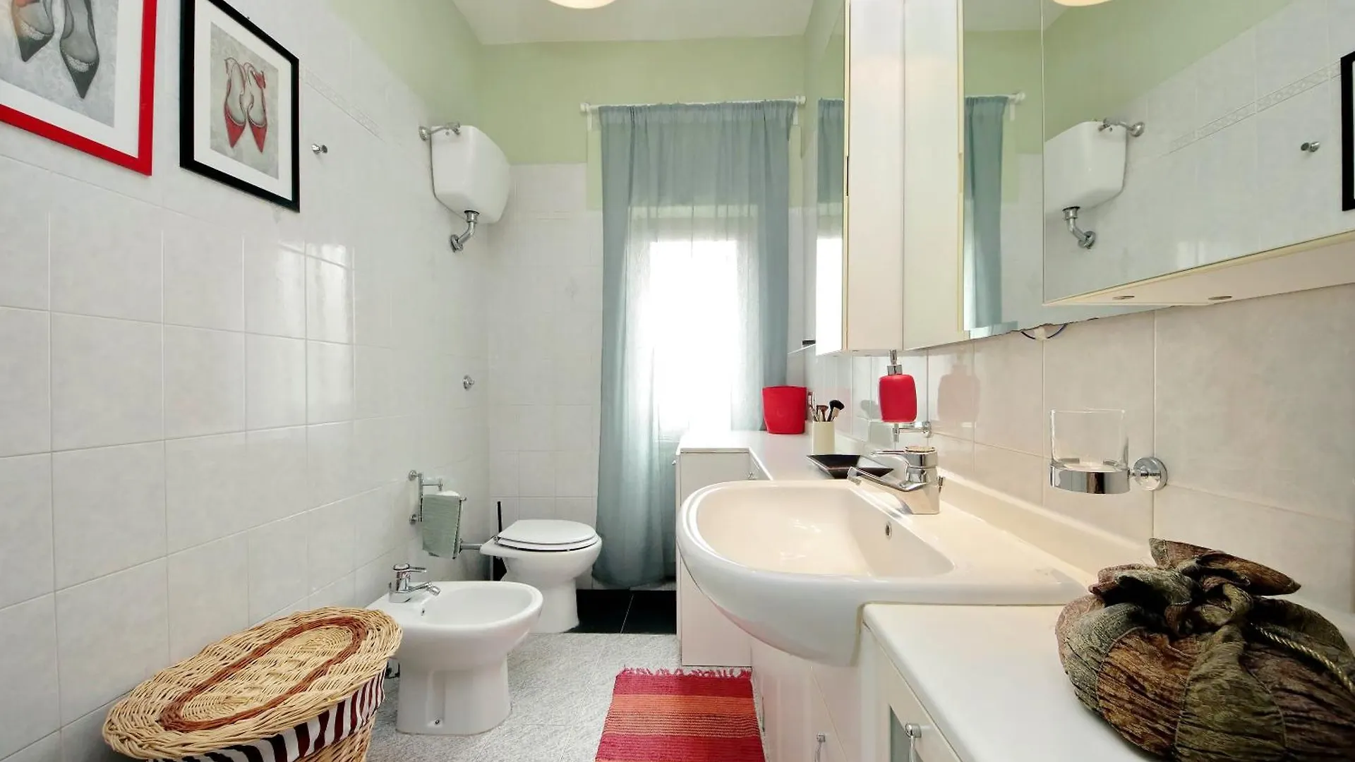 Rome Family Comfort Hub 0*,  Italy