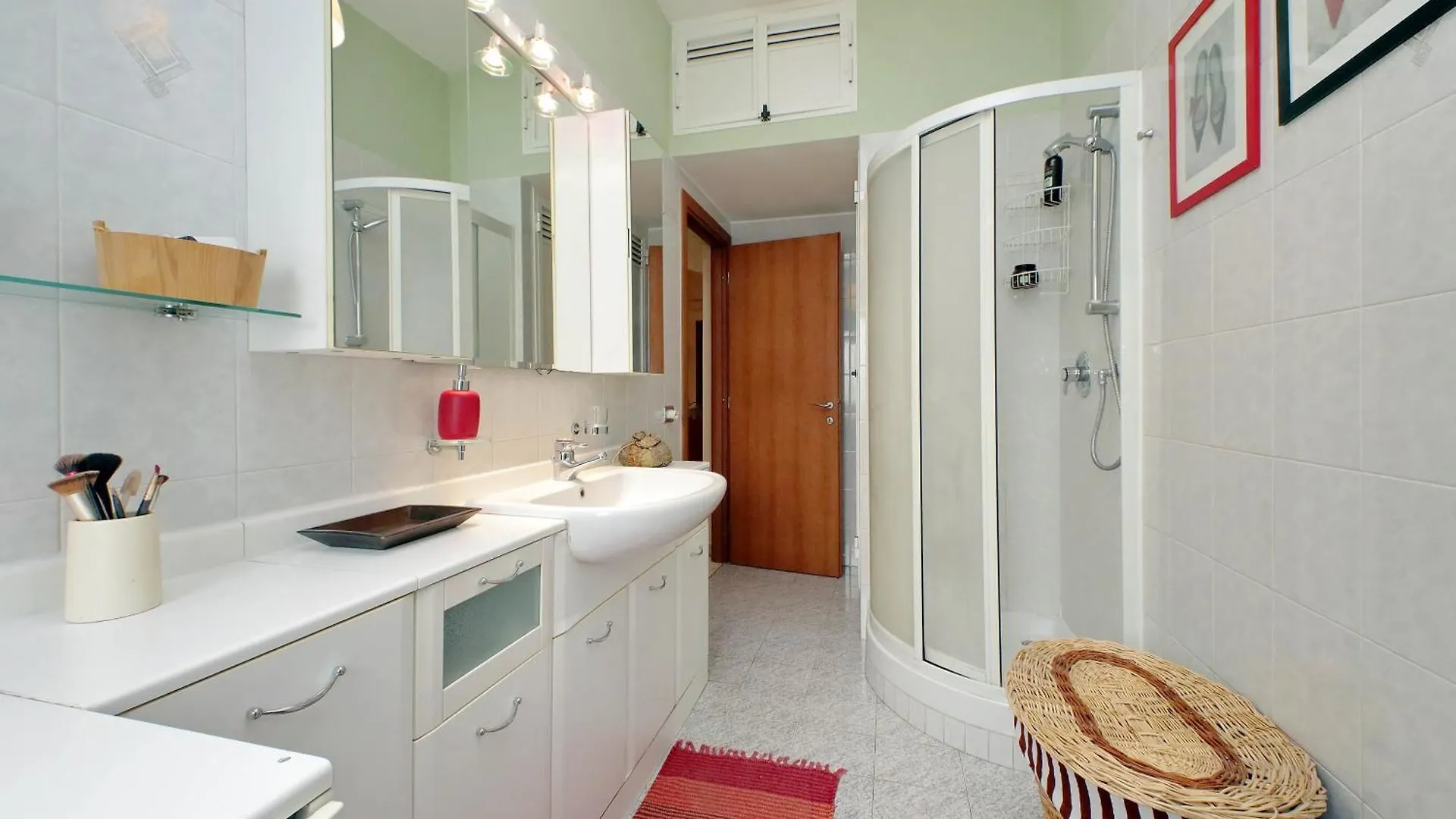 Apartment Rome Family Comfort Hub