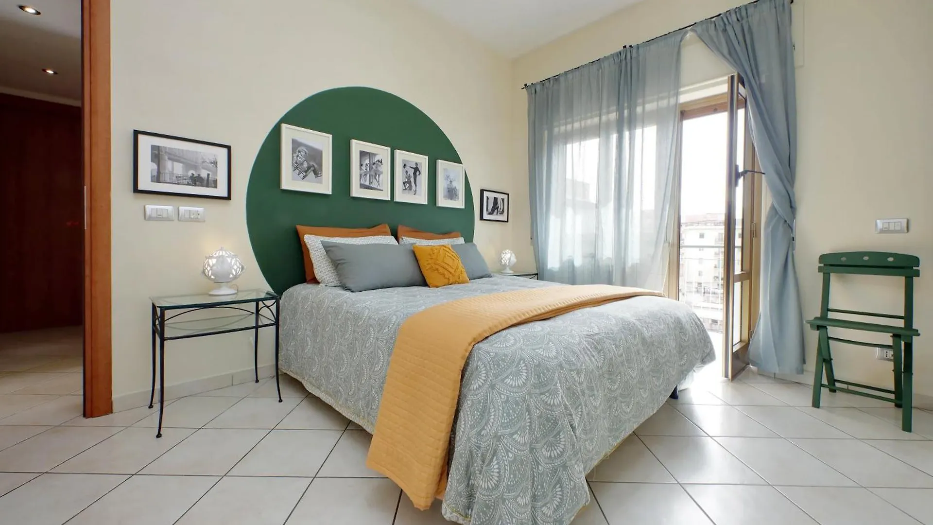 Rome Family Comfort Hub 0*,  Italy