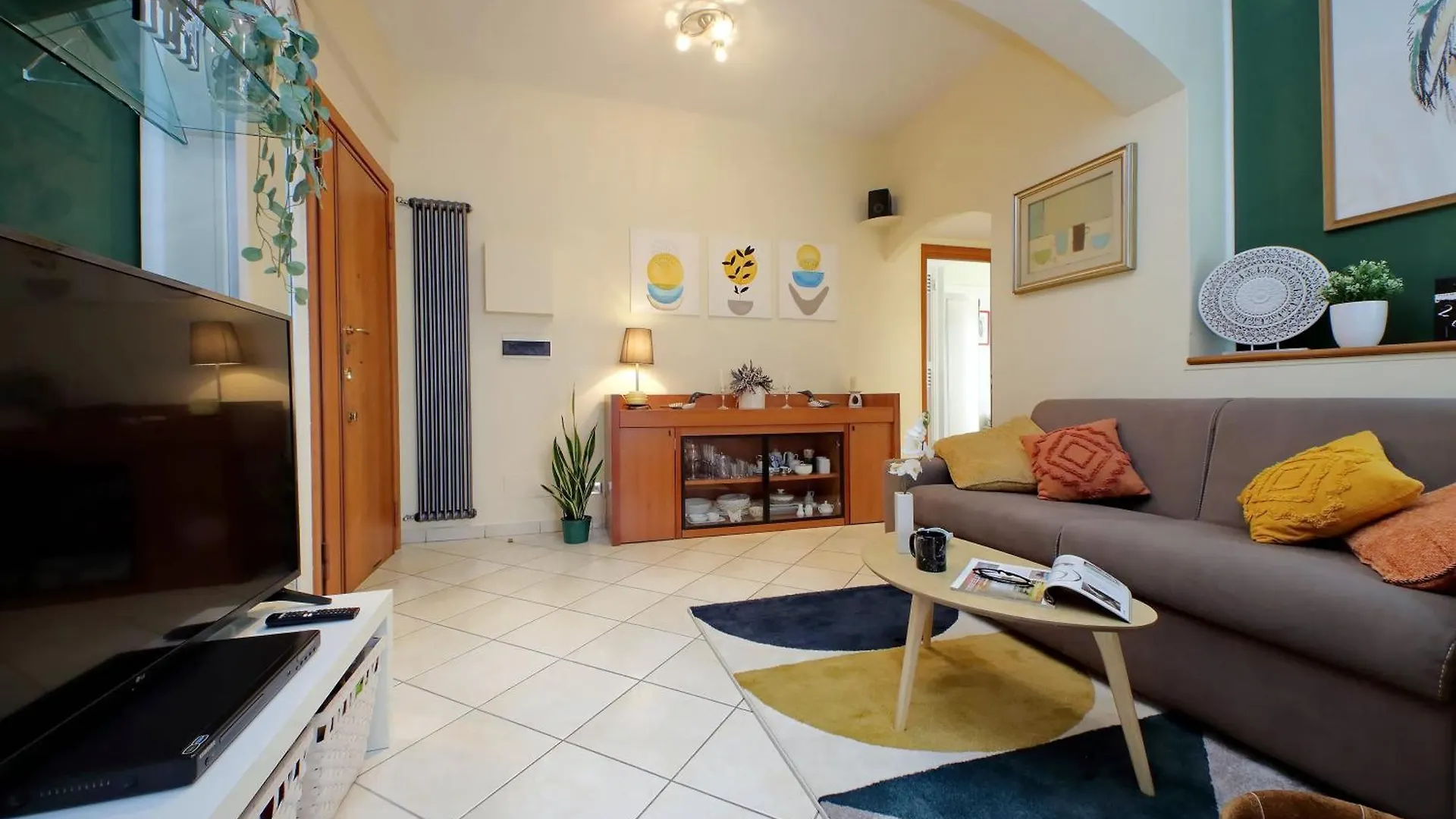 Rome Family Comfort Hub 0*,